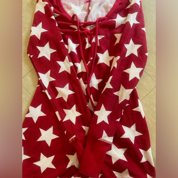 La senza red star pj jumpsuit❤️ - Picture 4 of 4